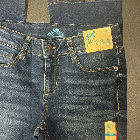 NWT thereaboutss size 10 - Picture 1 of 5